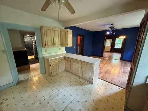 202 E Railroad St, Valley, AL 36854 photo 20