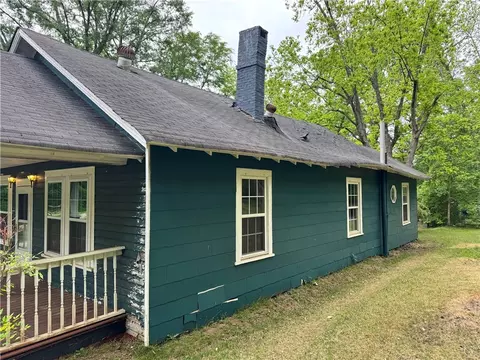 202 E Railroad St, Valley, AL 36854 photo 5