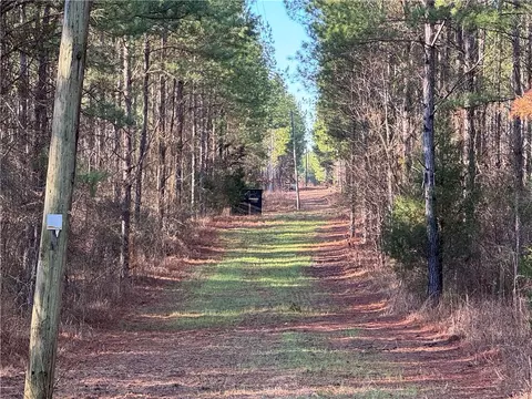 0 Churchill, Camp Hill, AL 36850