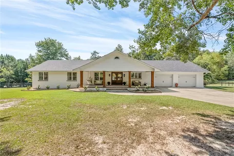 605 Lee Road 758, Opelika, AL 36804