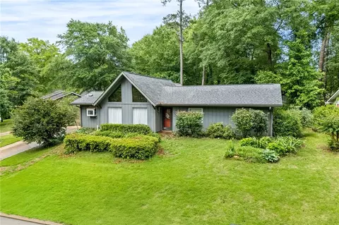 317 Tullahoma Dr, Auburn, AL 36830