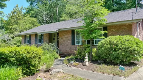 703 Brenda Ave, Auburn, AL 36830