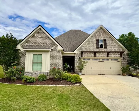 2457 Snowshill Ln, Auburn, AL 36832