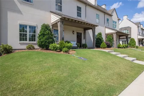 2260 Pam Cir, Auburn, AL 36832