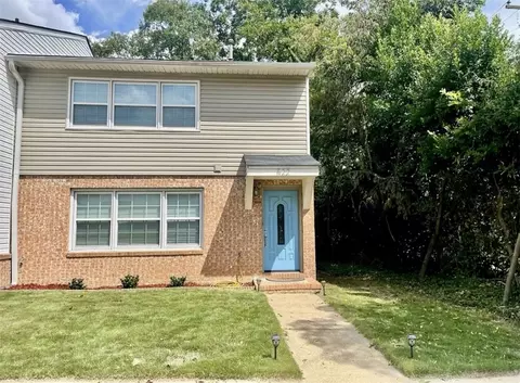 522 Oak Meadow Ln, Auburn, AL 36830
