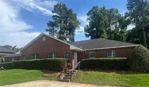 1145-1147 Northlake Dr, Auburn, AL 36830