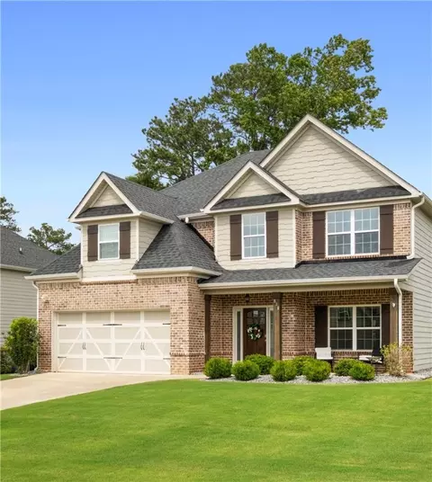 818 W Richland Cir, Auburn, AL 36832