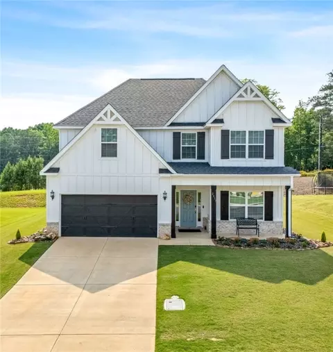 2017 Mallory Ln, Opelika, AL 36804