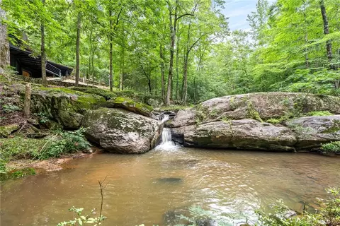 2007 Lee Road 183, Opelika, AL 36804