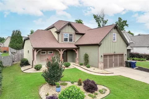 1931 Sequoia Dr, Auburn, AL 36879