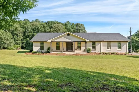 3002 County Road 94, La Fayette, AL 36862