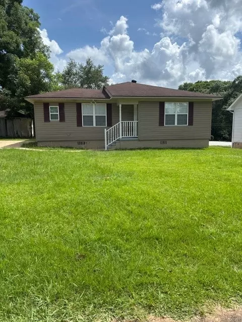 502 Francis St, Valley, AL 36854