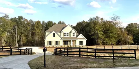 55 Sugar Maple Dr, Fort Mitchell, AL 36856
