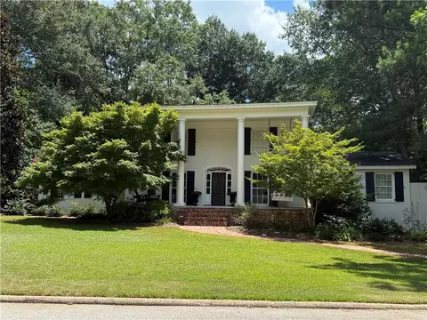 340 Camellia Dr, Auburn, AL 36830