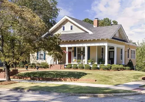 601 N 8th St, Opelika, AL 36801