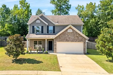 1903 Creekstone Dr, Opelika, AL 36804