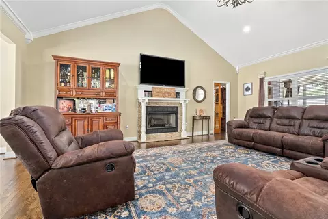502 E Thach Ave, Auburn, AL 36830 photo 9