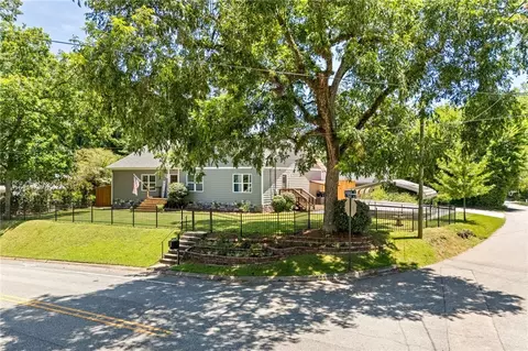 502 E Thach Ave, Auburn, AL 36830