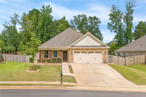 2136 Armistead Ln, Auburn, AL 36830