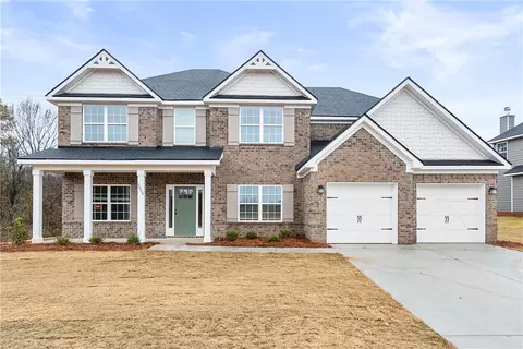3000 Wyndham Village Dr, Opelika, AL 36804