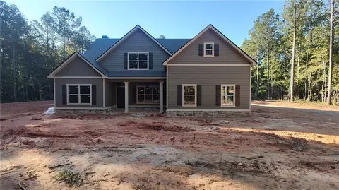 5241 Judge Brown Rd, Valley, AL 36854