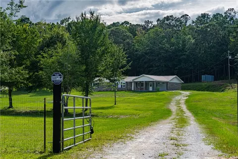 3180 Lee Road 166, Opelika, AL 36804
