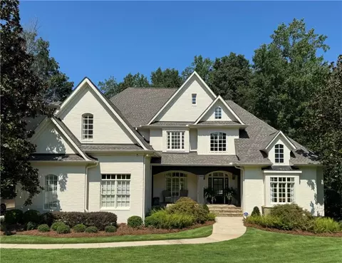 1657 Saint Andrews Ln, Auburn, AL 36830