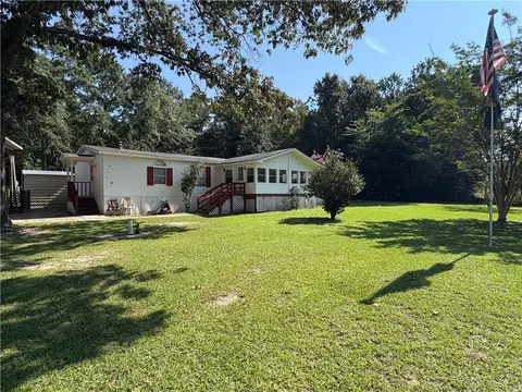49 Kitetown Loop, Seale, AL 36875