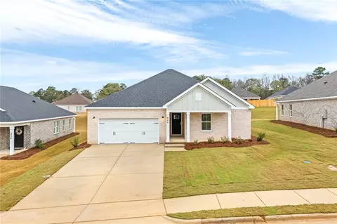 964 Como Way, Opelika, AL 36804