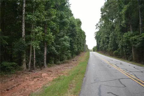 94 County Road 94, La Fayette, AL 36862