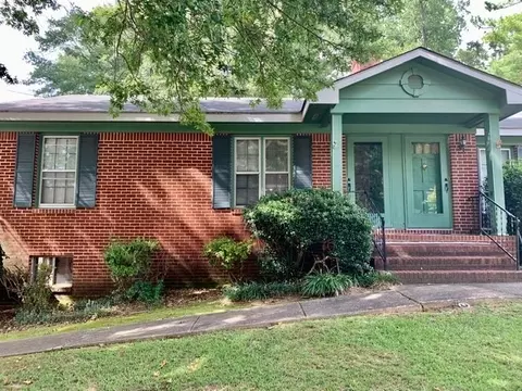 1029 Crestwood St, Auburn, AL 36830