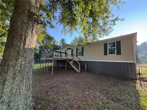 556 Old Miller Fry, Dadeville, AL 36853