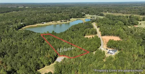 5240 Mary Olive Rd, Opelika, AL 36801