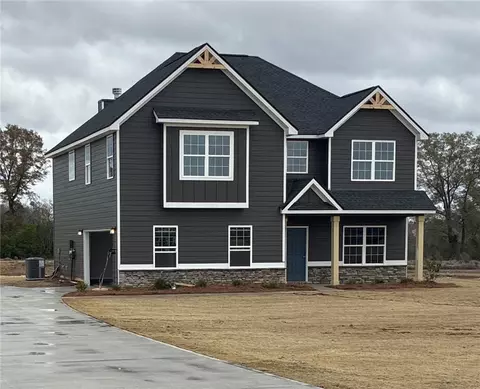 50 Heartland Blvd, Fort Mitchell, AL 36856