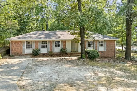 706 Mckinley Ave, Auburn, AL 36830