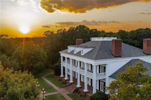 2667 Claud Fleahop Rd, Eclectic, AL 36024