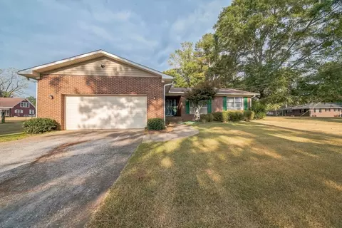 2481 Ben Brown Rd, Valley, AL 36854