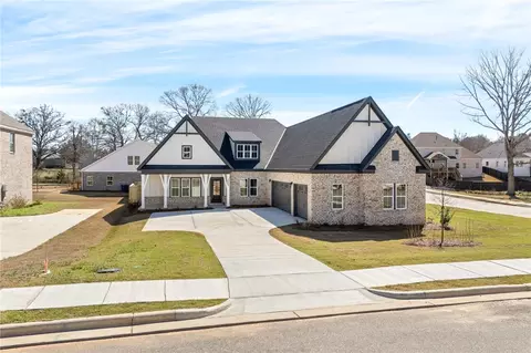 2645 Cool Stone Bend Dr, Auburn, AL 36832