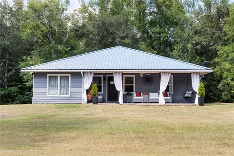 46 Woody Acres Ct, Salem, AL 36874