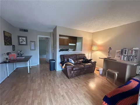 152 E University Dr #D105, Auburn, AL 36832