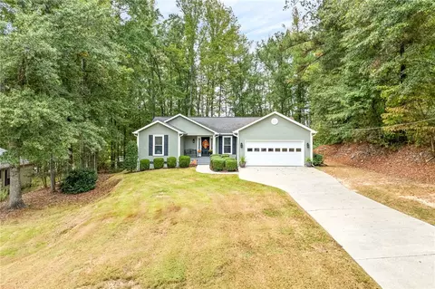 1717 Clairmont Crst, Alexander City, AL 35010