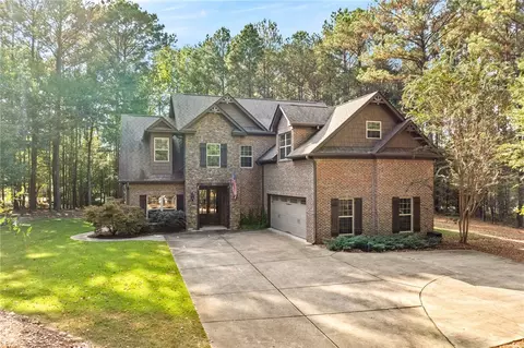 2141 Stonehaven Dr, Auburn, AL 36879