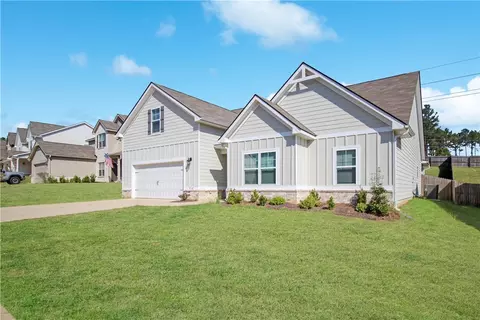 2118 Sequoia Dr, Auburn, AL 36830