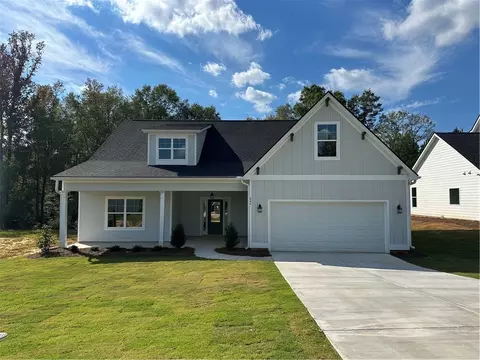 844 Asheton Dr #42, Opelika, AL 36801