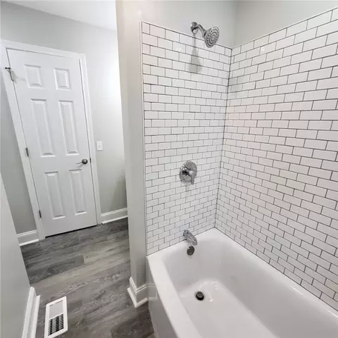 202 Pineview Cir, Valley, AL 36854 photo 14