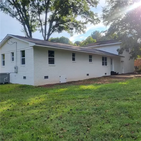 202 Pineview Cir, Valley, AL 36854 photo 23