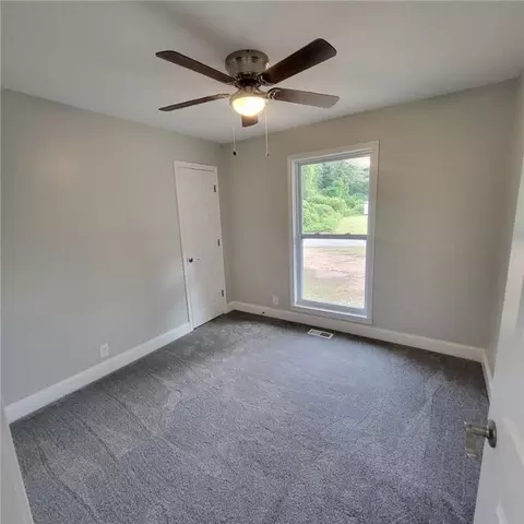 202 Pineview Cir, Valley, AL 36854 photo 12