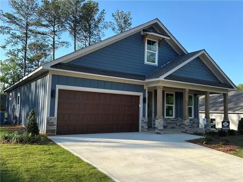 133 Janes Way, Dadeville, AL 36853