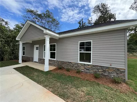 811 Cherry Dr, Lanett, AL 36863 photo 9