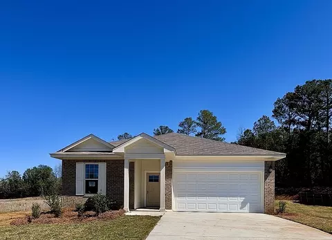 2941 Edith Ann Ln, Opelika, AL 36801